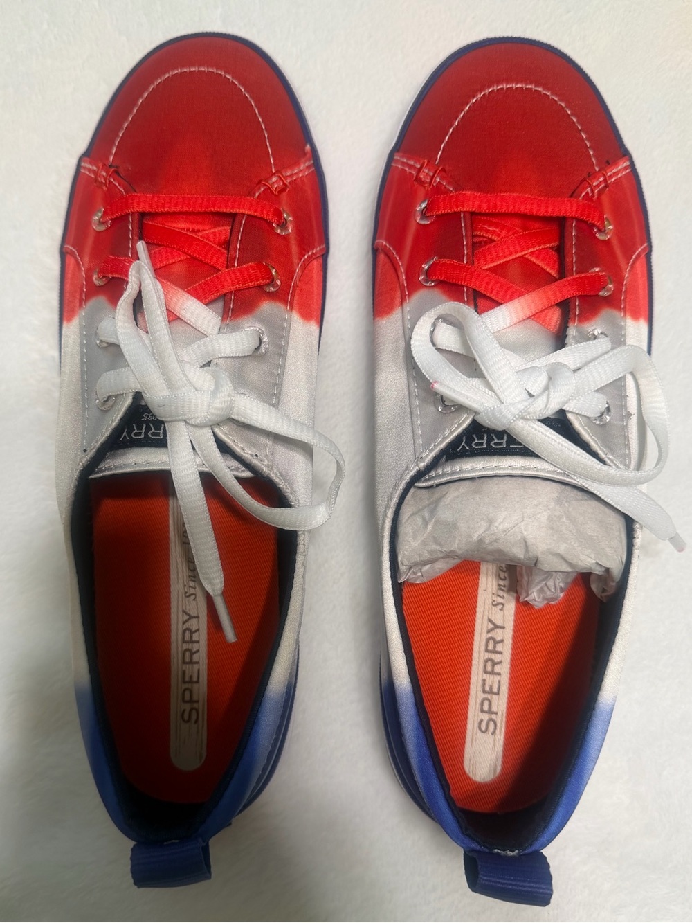 BNIB Sperry Crest Vibe Sneakers in Firecracker RWB Ice Cream
